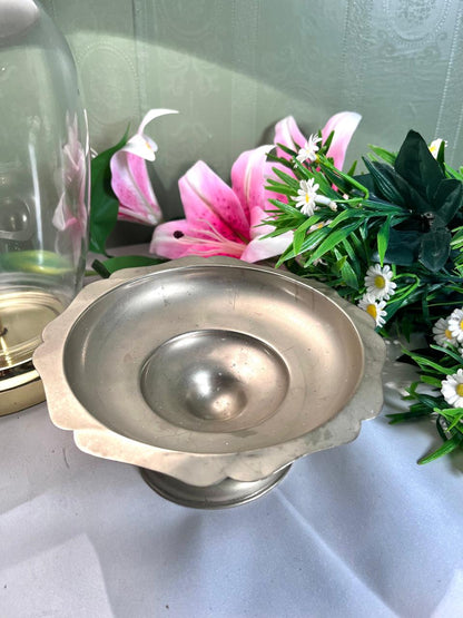 Vintage Silver-Tone Scalloped Serving Cake stand 7 Inch 1 Piece
