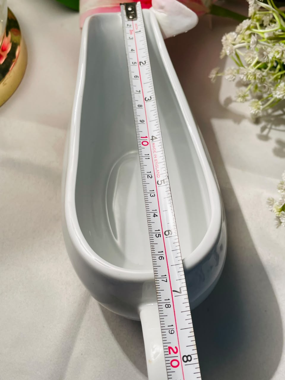 White Porcelain Gravy Boat 20 cm Microwave & Dishwasher Safe