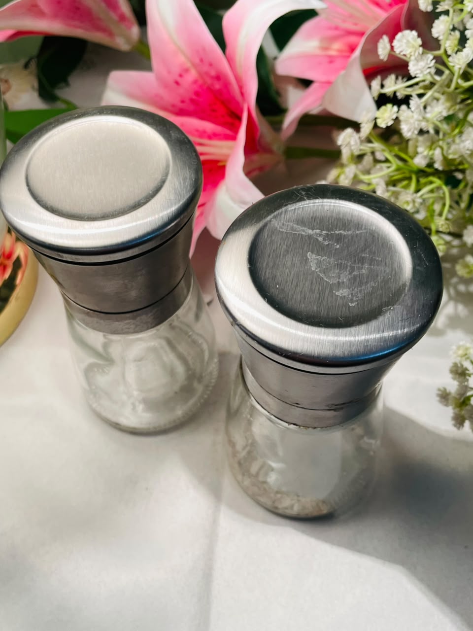 Set of 2 Clear Crystal & Metal Spice Grinders 14 cm