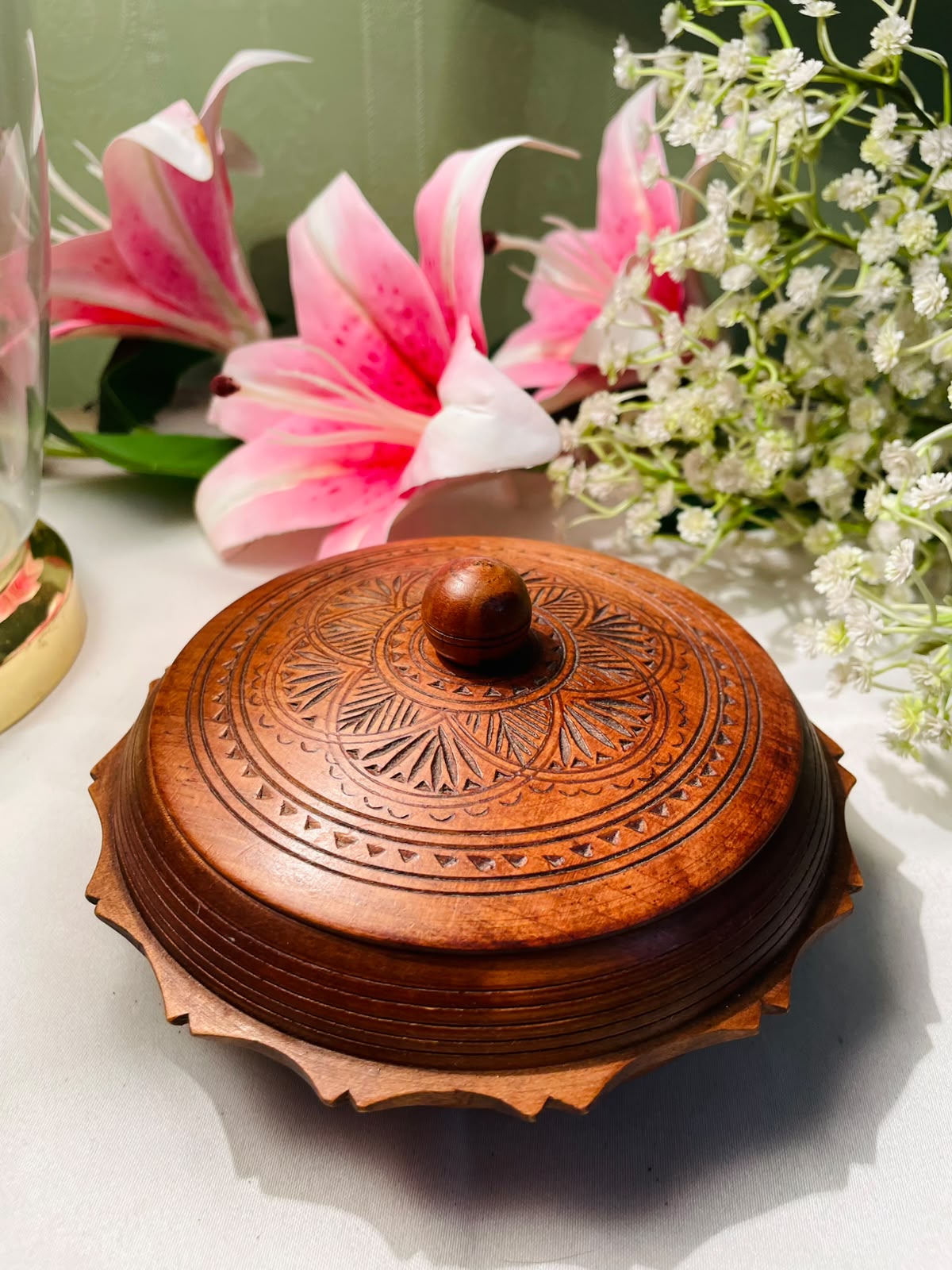 Carved Wooden Lidded Serving Bowl – Approx. 5 Inches