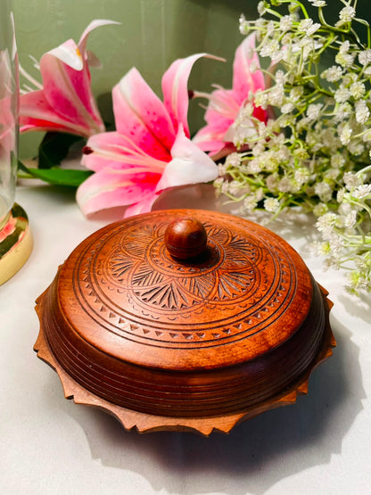 Carved Wooden Lidded Serving Bowl – Approx. 5 Inches