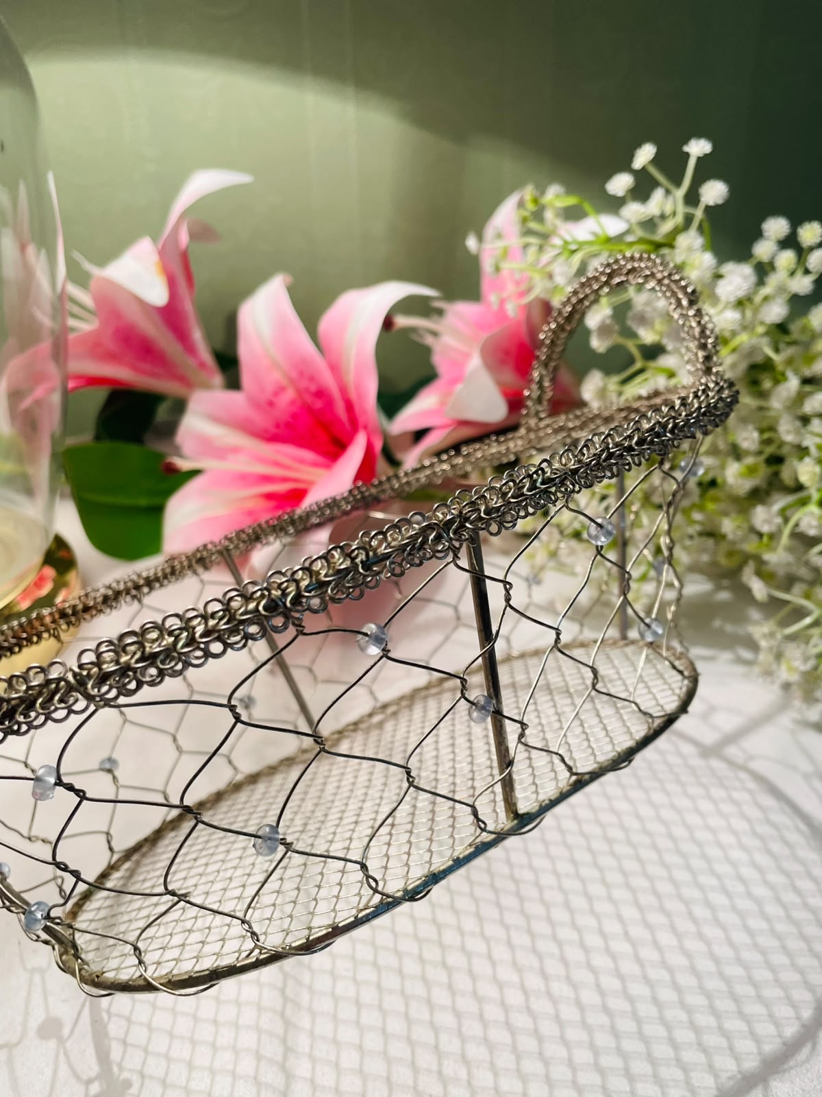 Silver-Tone Wire Serving Basket – Approx. 10 Inches