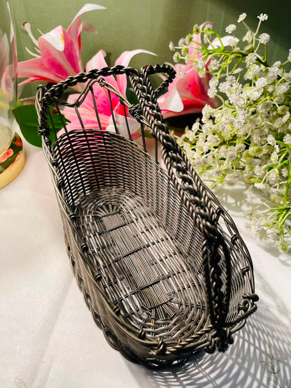 Dark Metal Wire Serving Basket – Approx. 10 Inches