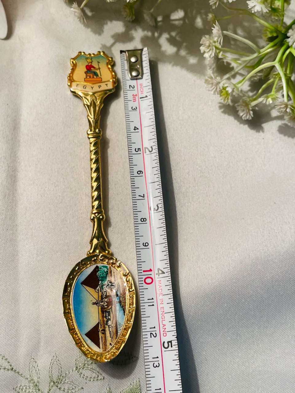 Egypt Gold-Tone Souvenir Spoon with Pyramid Design – 5 Inches