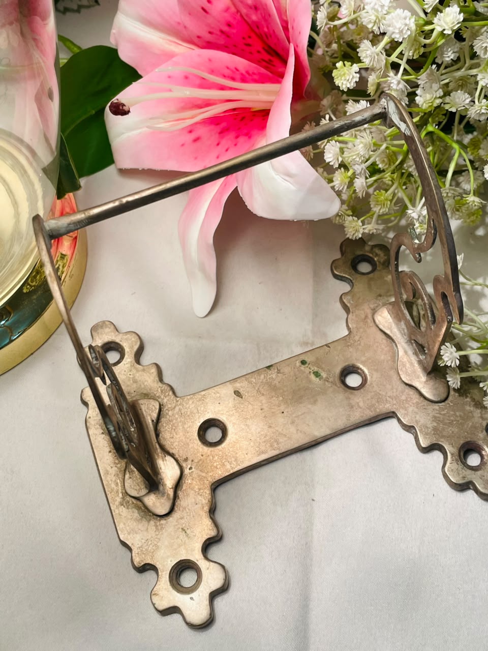 Vintage Ornate Silver Wall Bracket 15cm