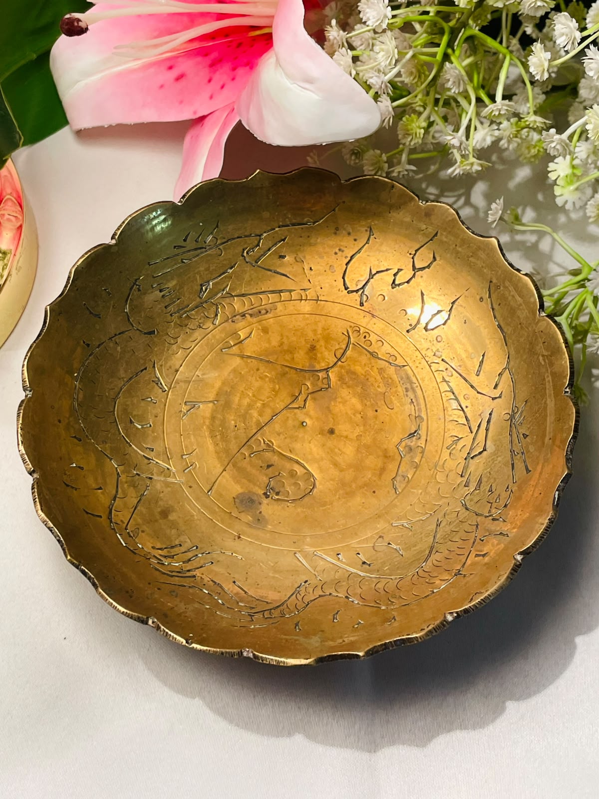 Gold-Tone Dragon Engraved Decorative Bowl 14 cm