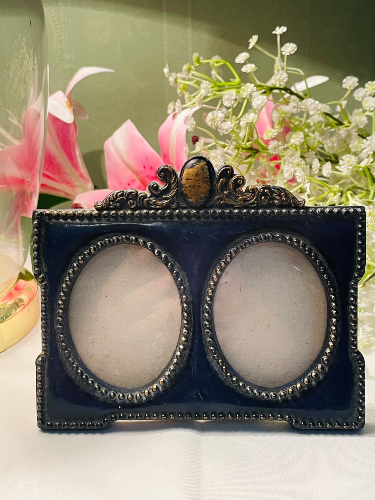 Vintage Double Oval Photo Frame Black Gold Ornate 15 cm
