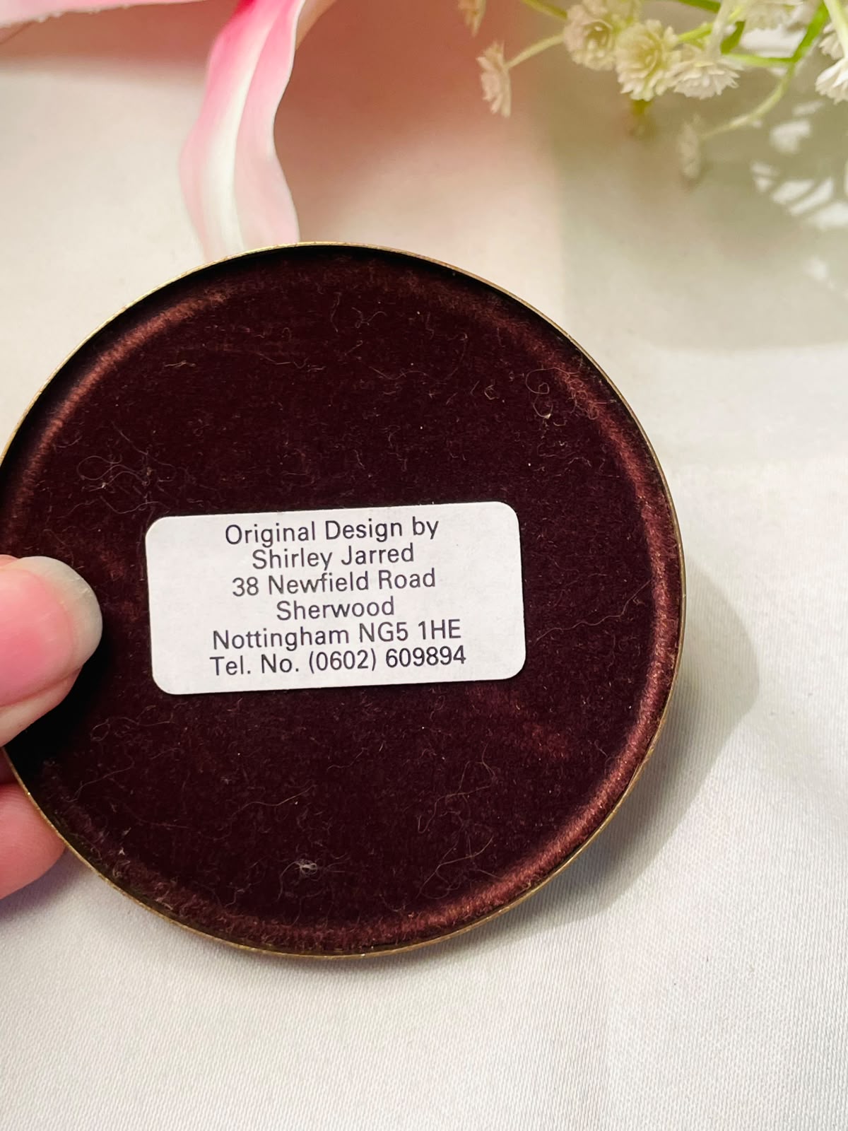 Vintage Dried Floral Display Gold-Tone Round Frame 8 cm