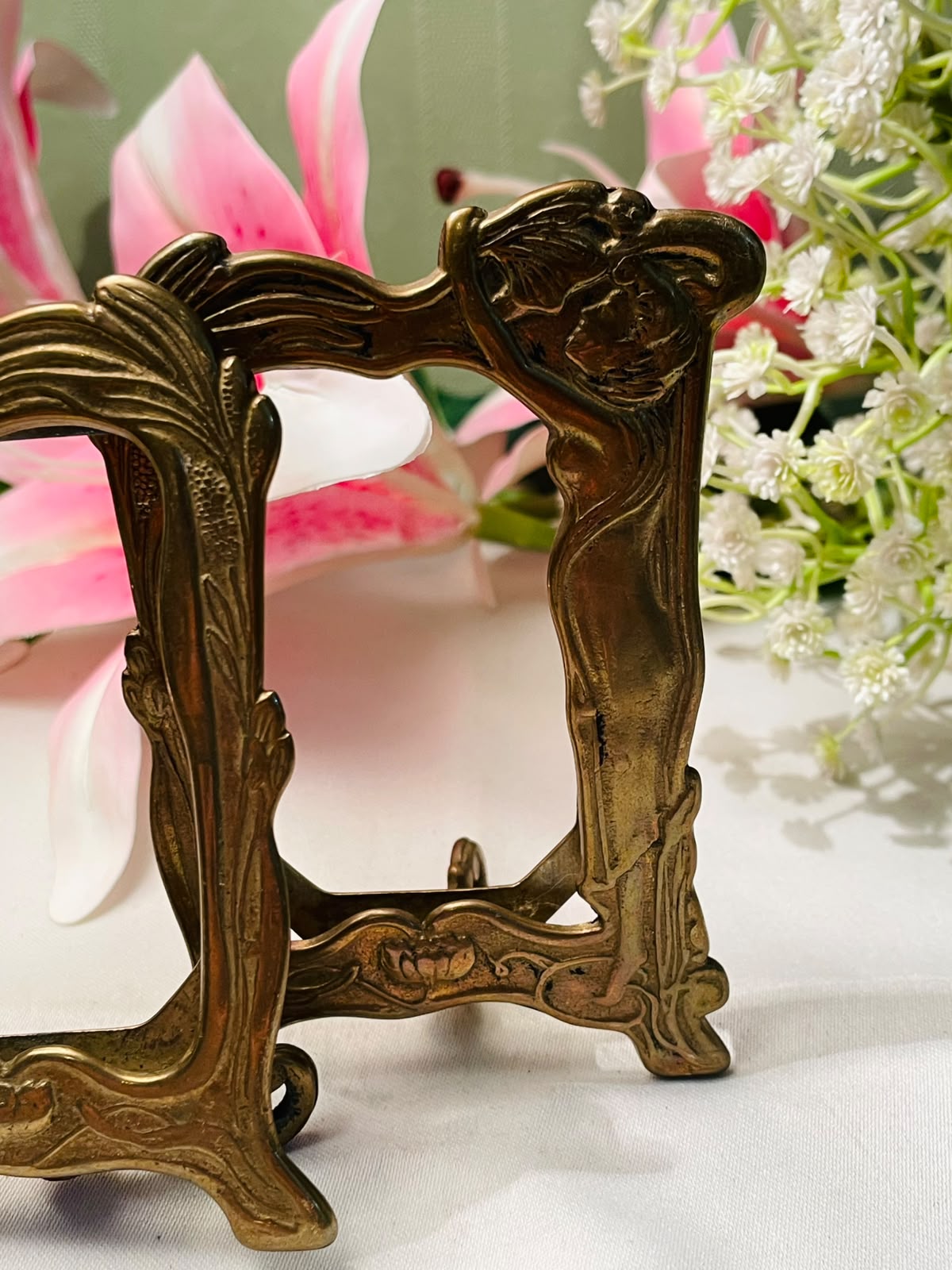 Vintage Brass -Tone Art Nouveau Style Photo Frame 14 cm