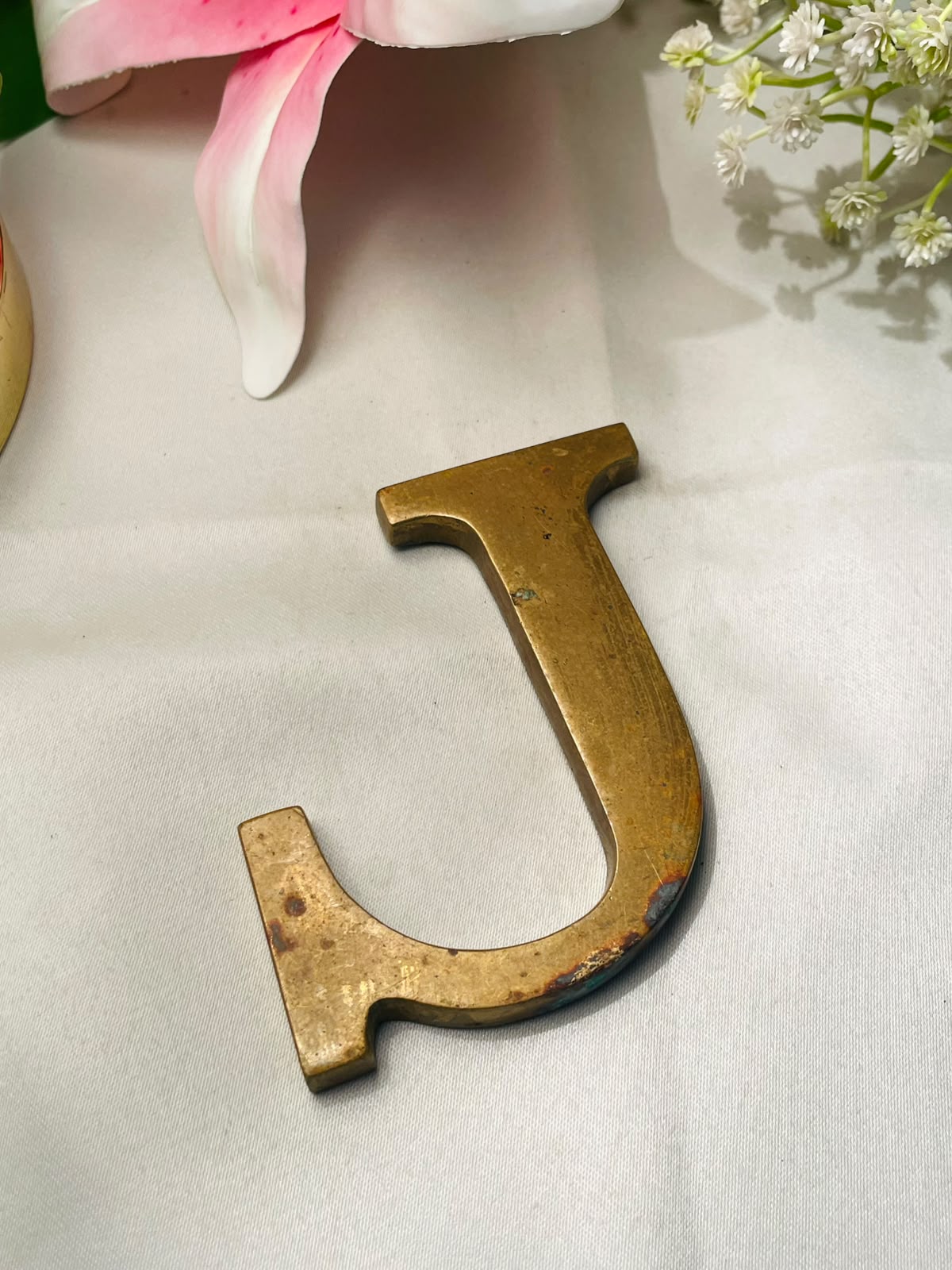 Gold-Tone Metal Letter J Decorative Ornament – 4 Inch