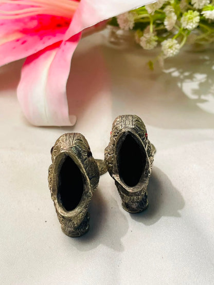 Vintage Silver-Tone Pair of Love Fish Figurine Approx. 6 cm