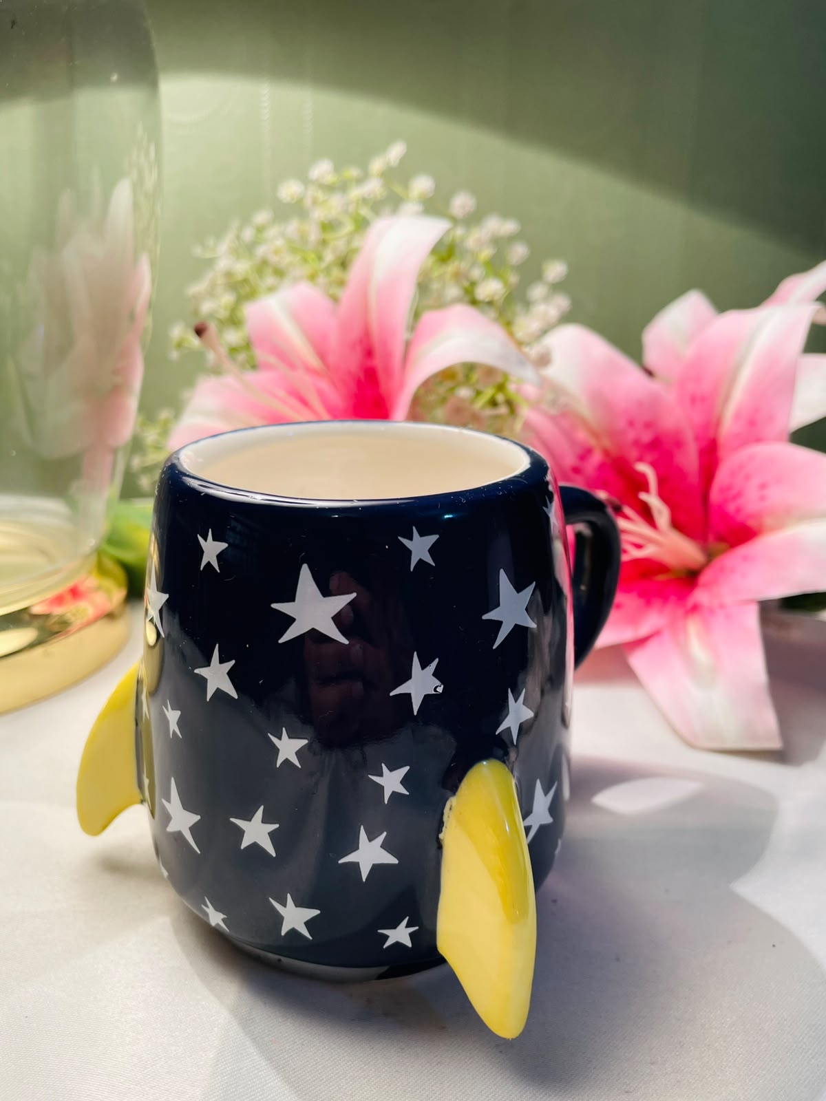 Blue Star Ceramic Novelty Mug with Yellow Fins 10 cm