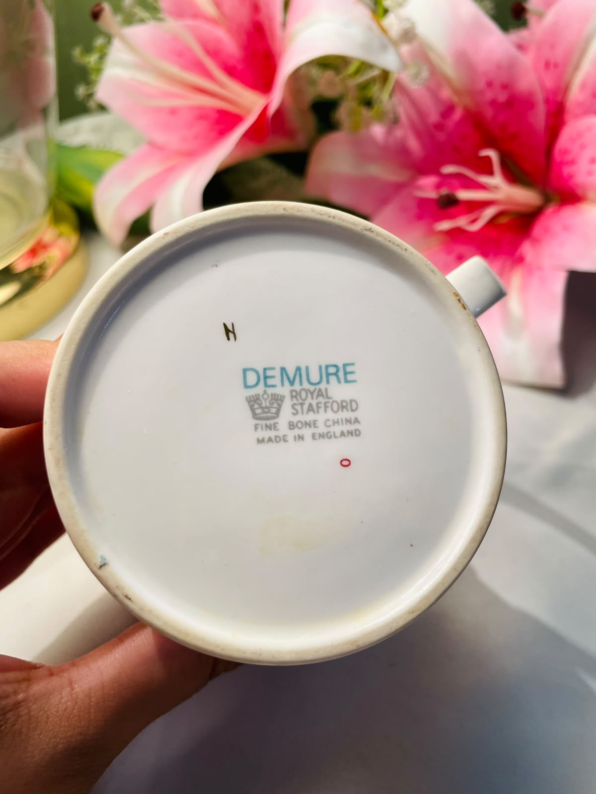 Vintage DEMURE ROYAL Stafford  Ceramic Milk Jug Teal Leaf Gold Detail 10 cm
