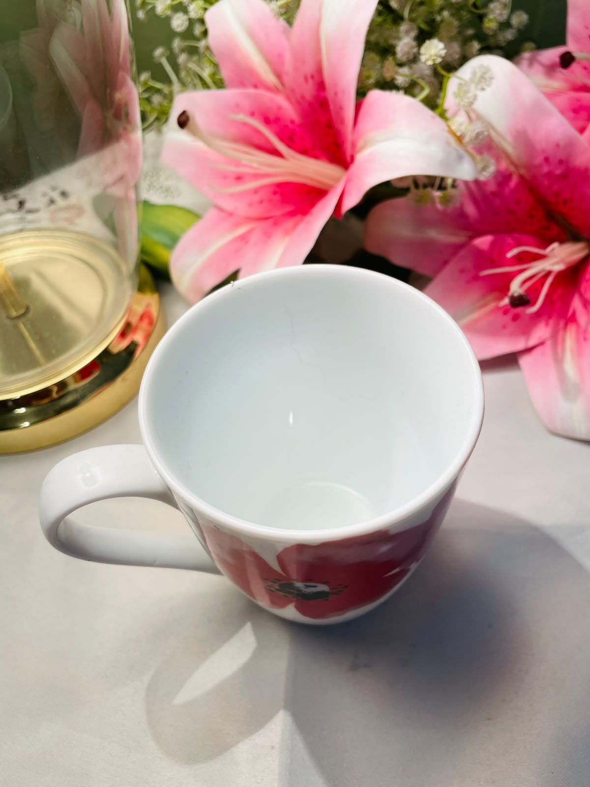 White Ceramic Mug Red Poppy Floral Design 10 cm