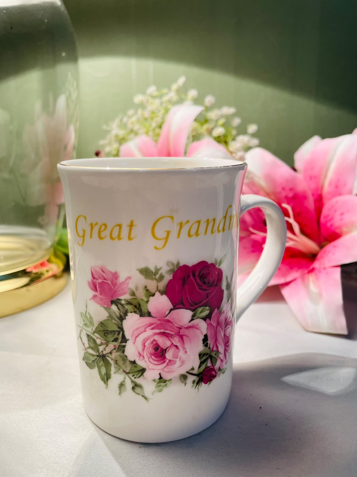 Great Grandma Floral Ceramic Mug with Gold Rim Fine bone China 11 cm