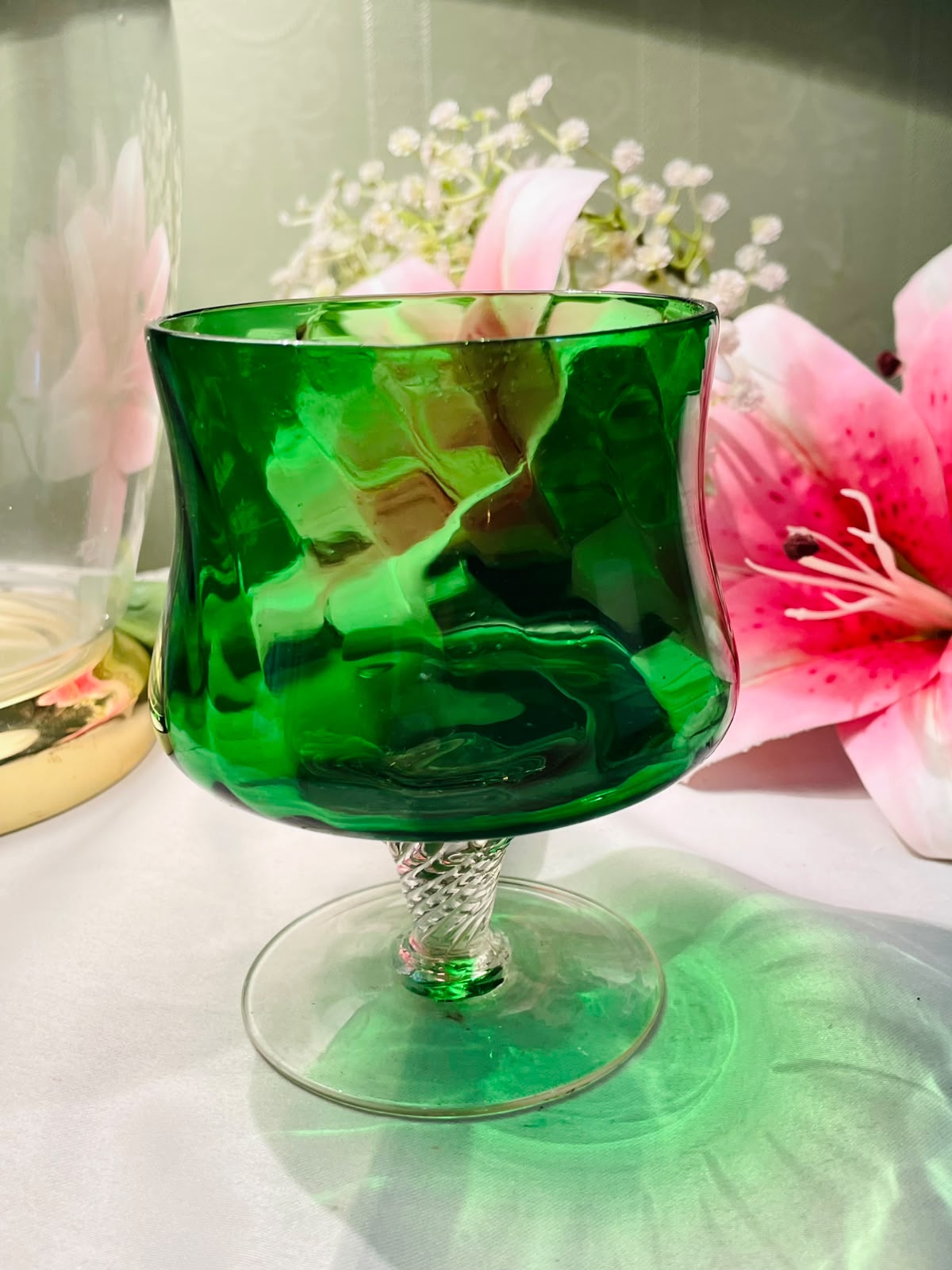 Emerald Green Stemmed Glass Goblet 12 cm