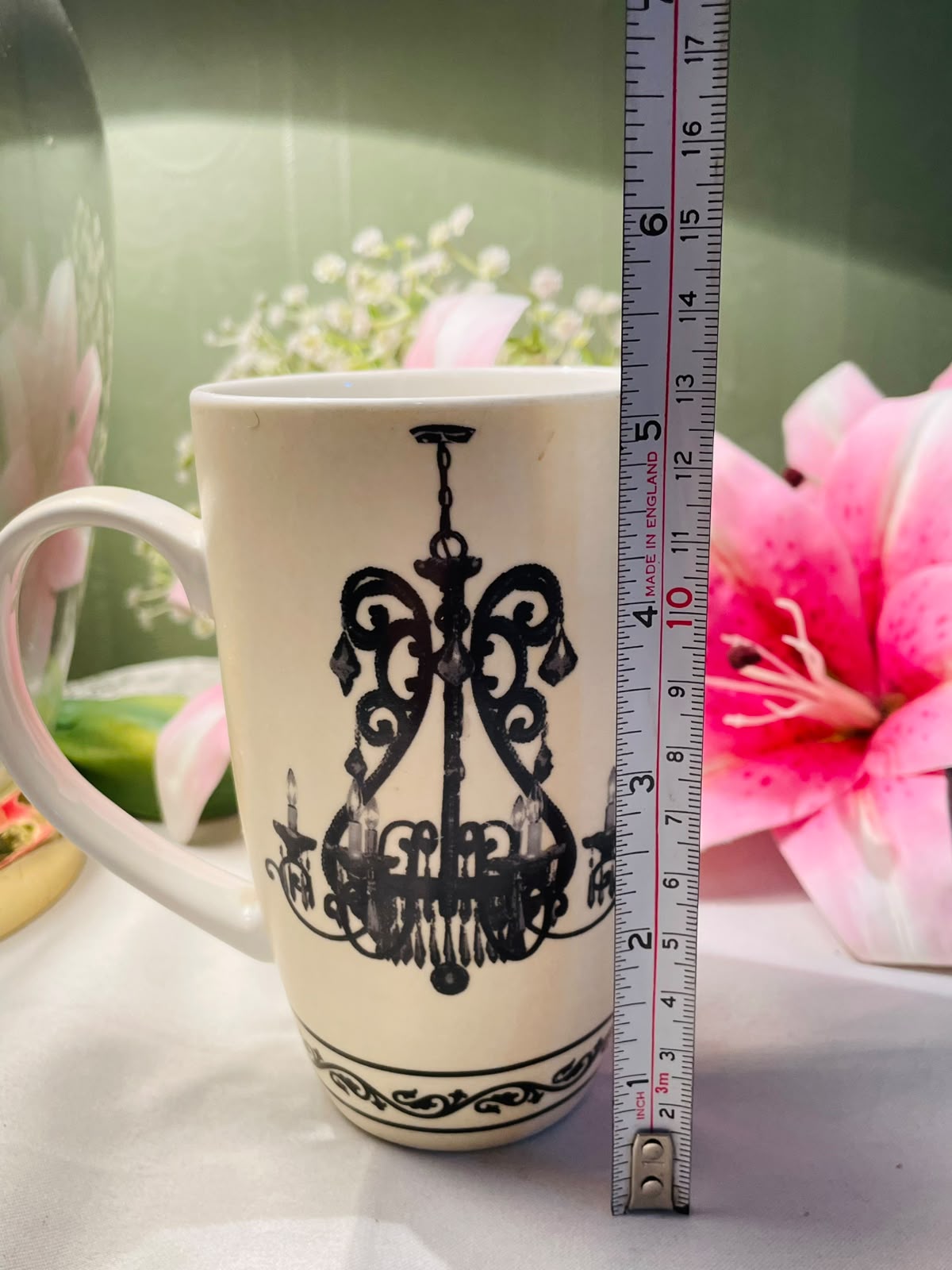 Vintage Chandelier Design Ceramic Tall Mug Black & White 12 cm