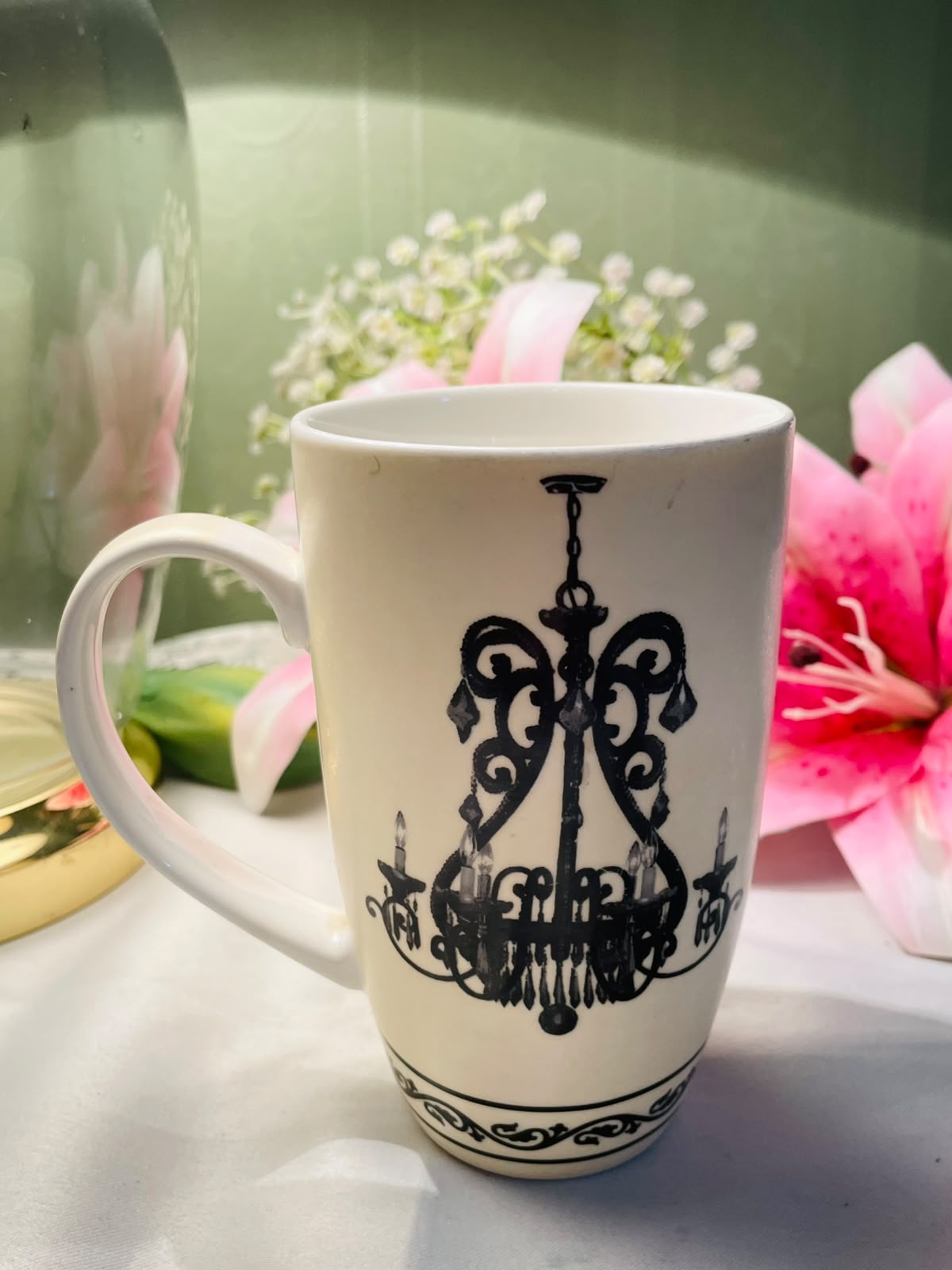 Vintage Chandelier Design Ceramic Tall Mug Black & White 12 cm