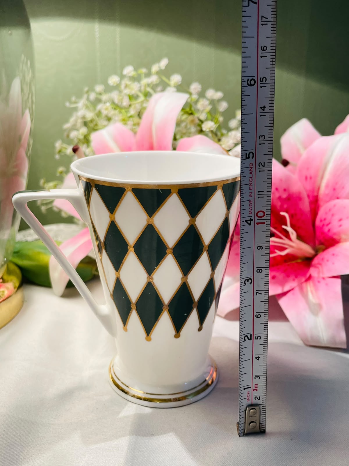 Wren Green Diamond Gold Detail Ceramic Mug Fine bone China 12 cm