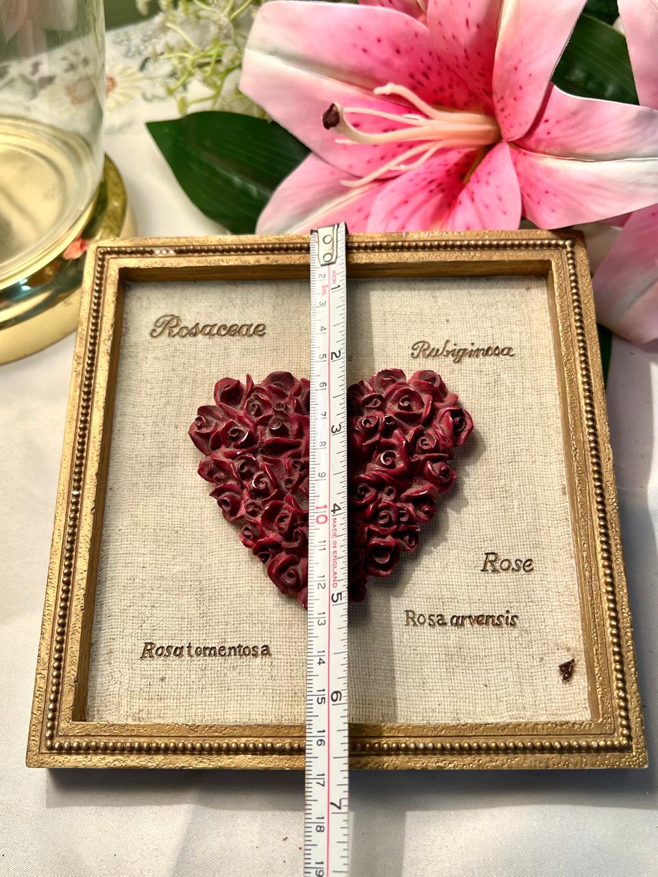 Cowley Designs Rose Heart Wall Plaque Gold Frame Approx. 16 cm