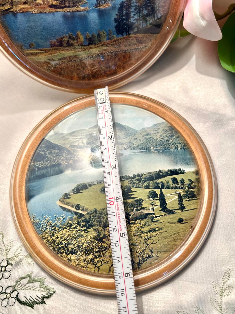 Round Lake Landscape Framed painting  2-Piece Set 15 cm