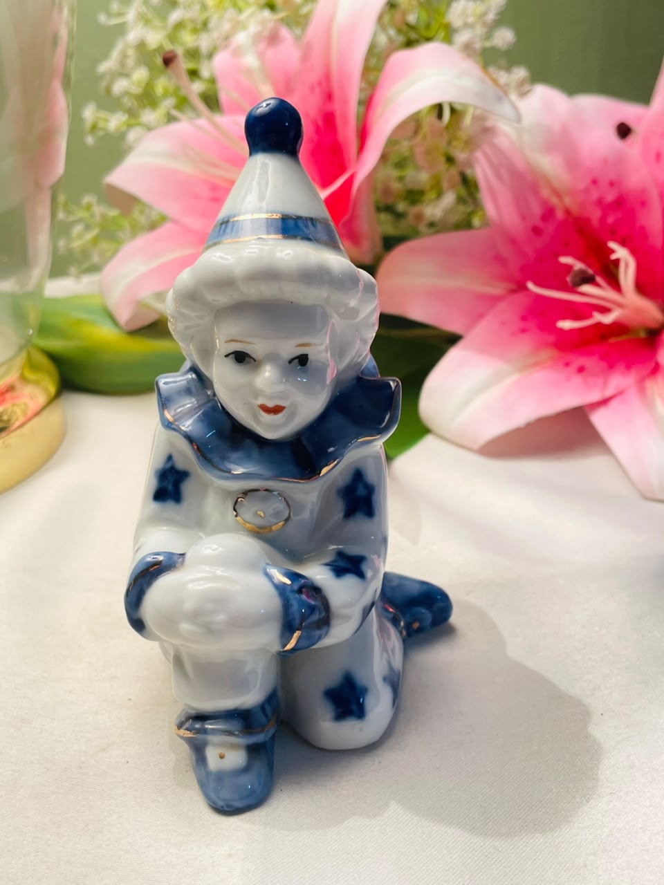 Vintage Blue & White Porcelain Clown Figurine 12 cm
