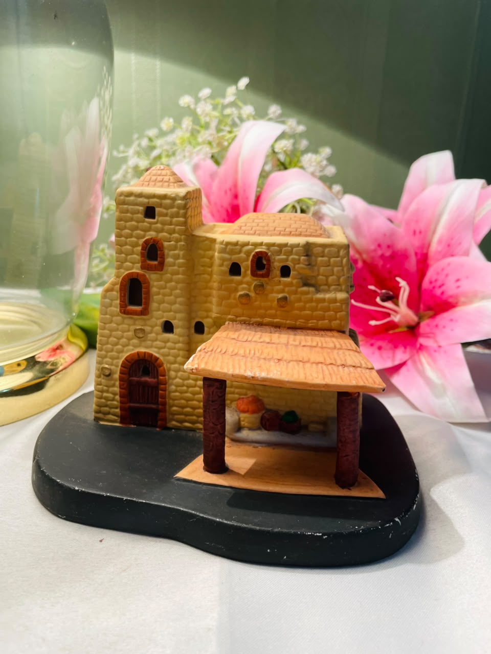 Miniature Mediterranean Village House Figurine 12 cm