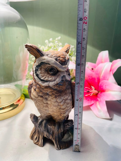 Vintage Owl Figurine on Tree Stump 16 cm