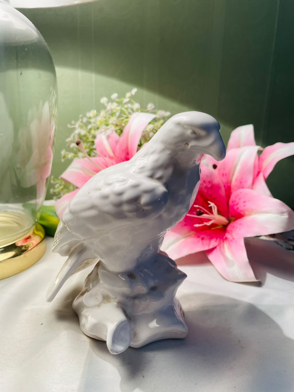 White Porcelain Bird Figurine Decorative Sculpture 15 cm