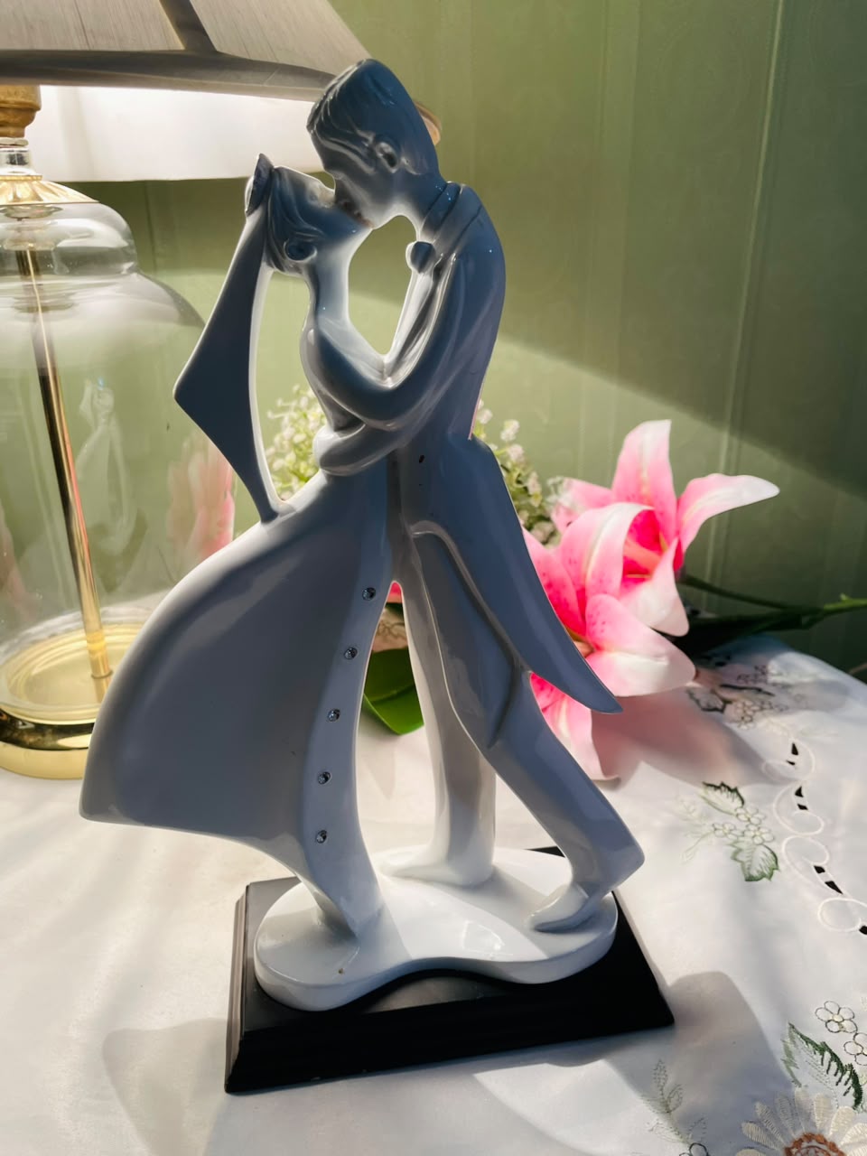 Large Modern White Dancing Couple Figurine 30 cm