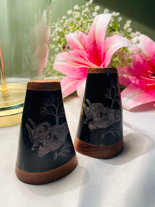 Vintage Black Wood-Tone Animal Motif Decor Pair 10cm