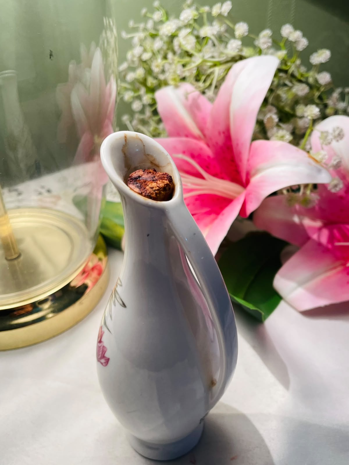 Vintage White Floral Vase Blue Pink Botanical Design 16cm