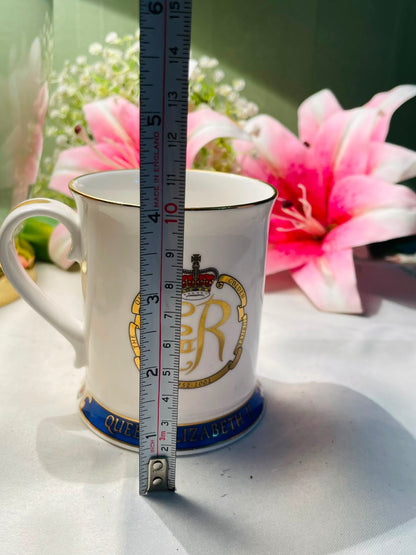 Queen Elizabeth II Golden Jubilee Ceramic Mug 11cm