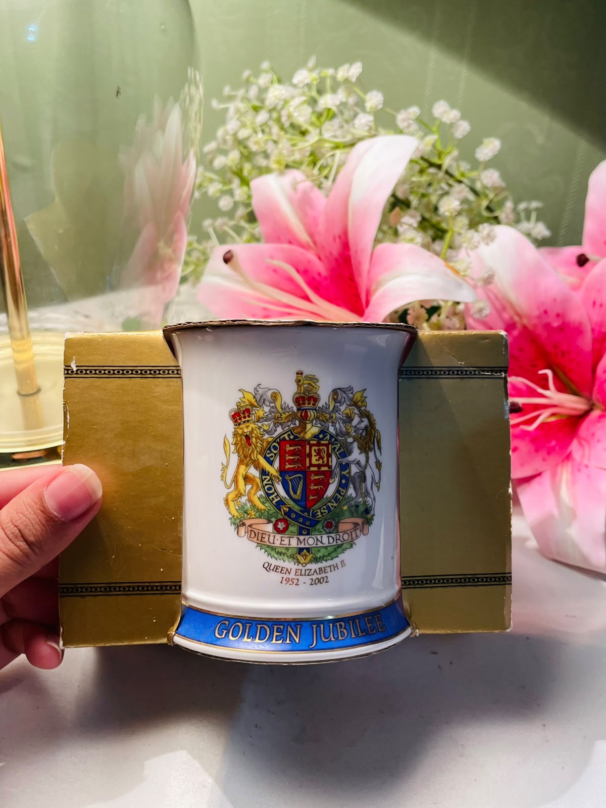 Queen Elizabeth II Golden Jubilee Ceramic Mug 11cm