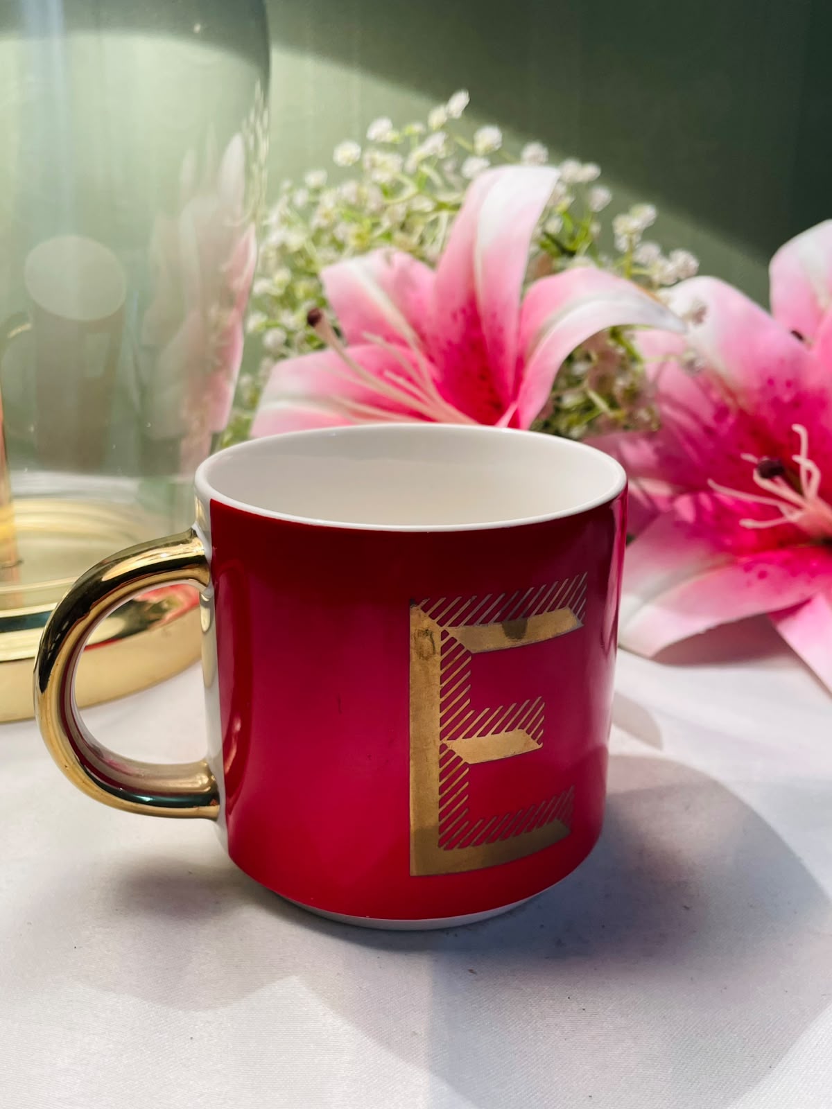 Vintage Red Initial E Ceramic Mug Gold Handle 9cm