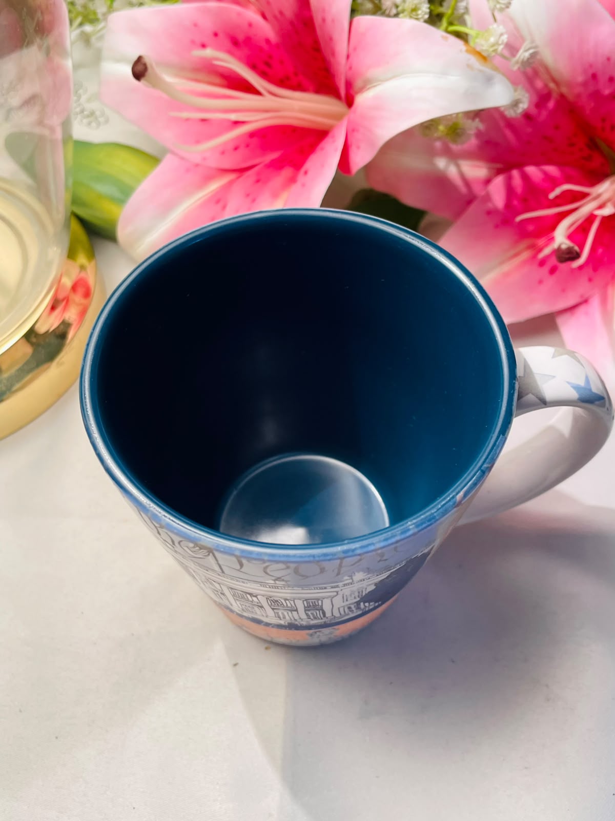 White House Illustrated Mug Blue & Grey Approx. 4.5 Inch