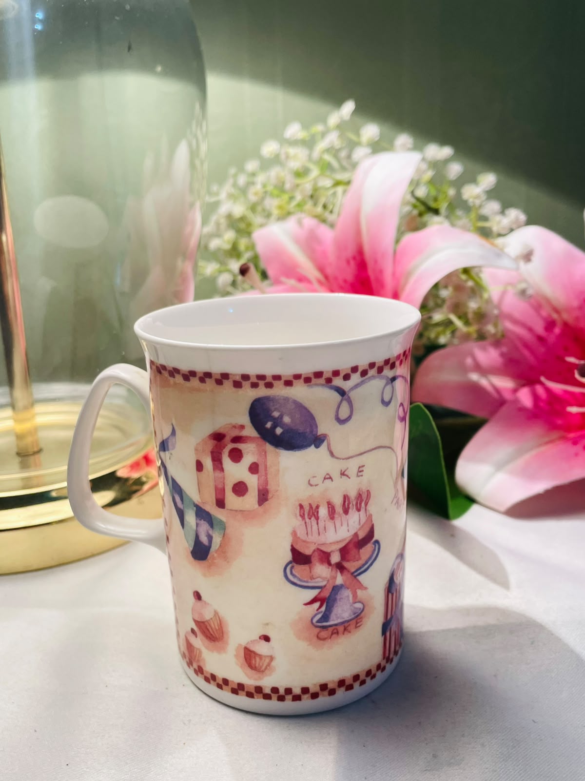 Rose of England Bone China Tea Design Mug 4 in