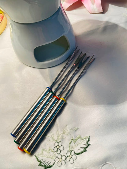 White Ceramic Fondue Set with 4 Colour-Tipped Forks 6pc