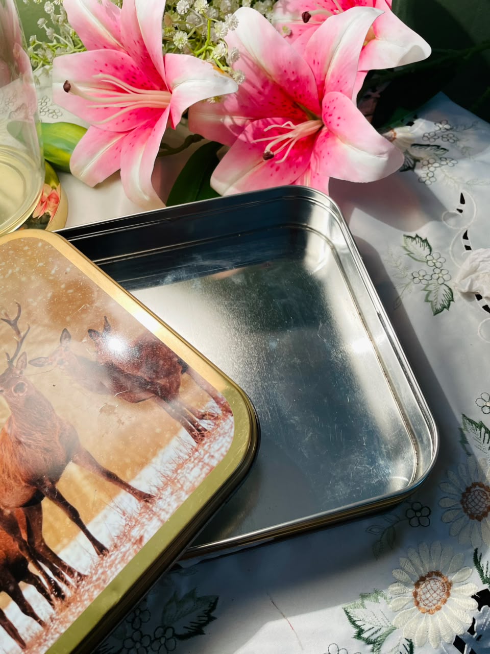 Scottish Stag Woodland Metal Storage Tin 8 in