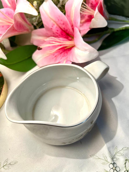 Real Brasil Porcelain Floral Gravy Boat 15cm