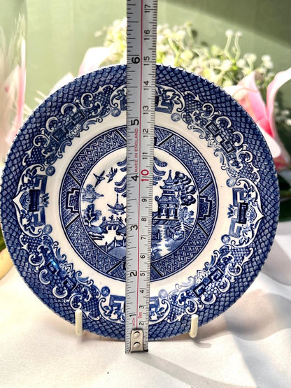 Blue & White Pagoda Scene Decorative Wall Plate 15cm
