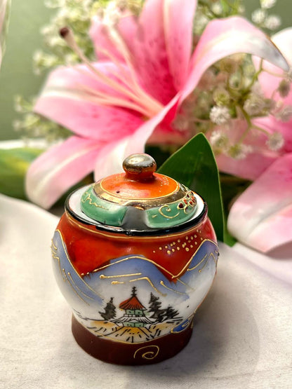 Vintage Multicolour Ceramic Lidded Jar Oriental Scene 7cm