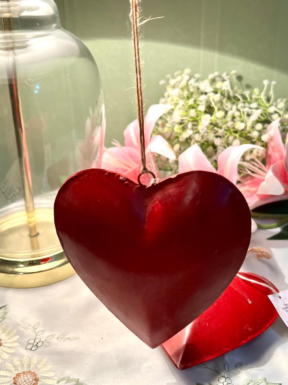 Red Metal Hanging Heart Decorations Set of 2,12 cm