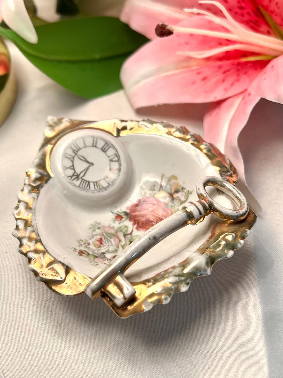 Vintage Rose Ceramic Trinket Dish Gold Trim Key Detail 10cm