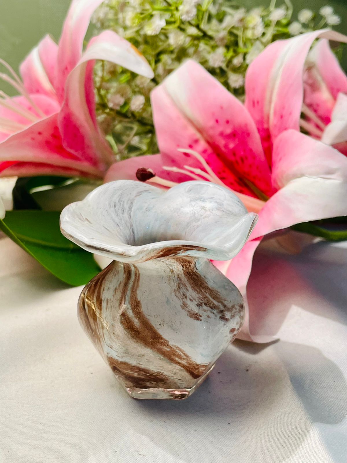 Vintage Swirl Crystal Mini Vase Brown & White
