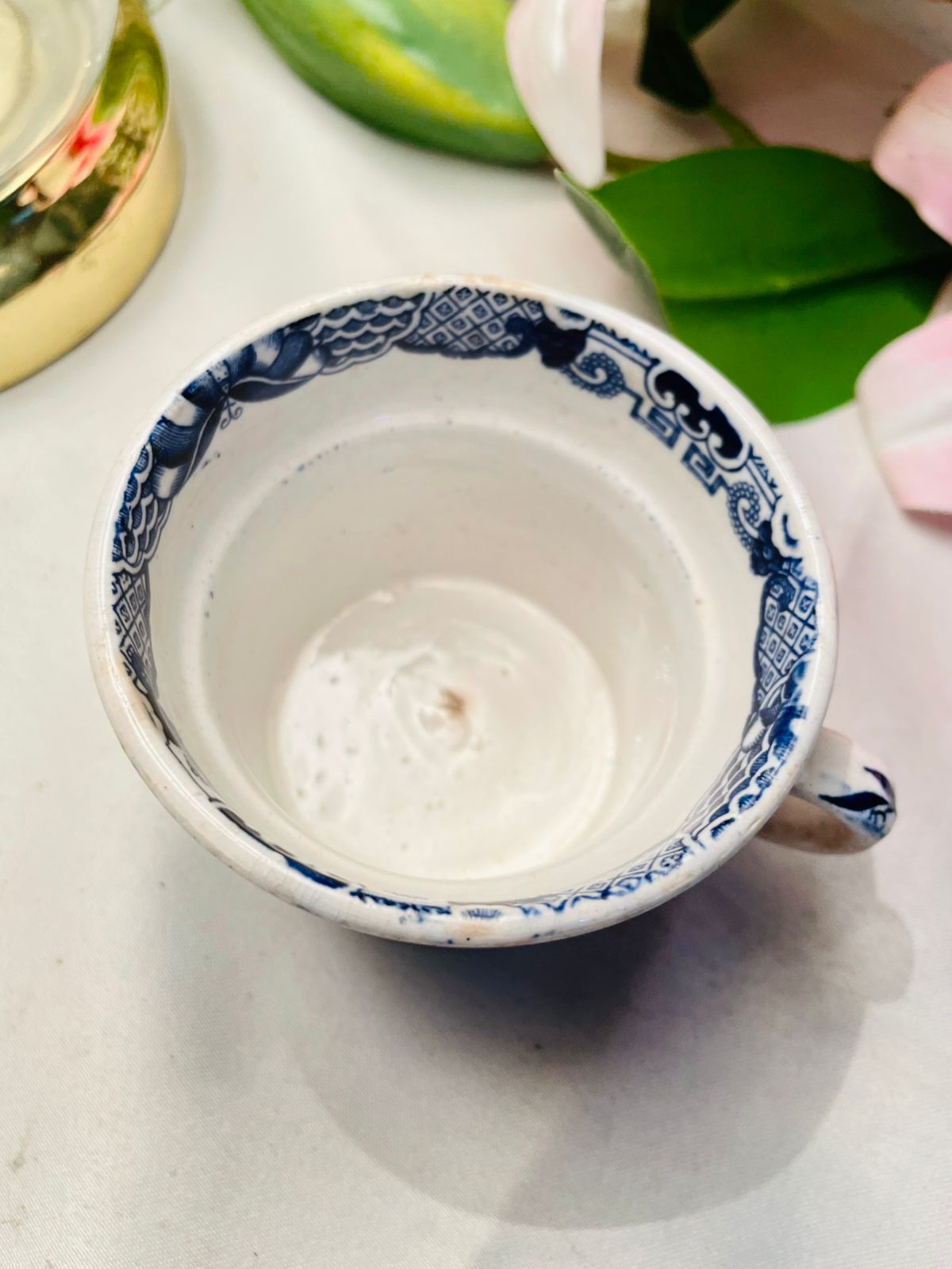 Vintage Blue & White Scenic Ceramic Mug Approx. 9 cm