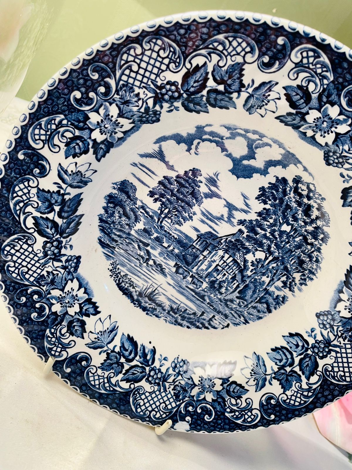 Barratts Elizabethan Blue & White Scenic Deep Plater  . 23 cm