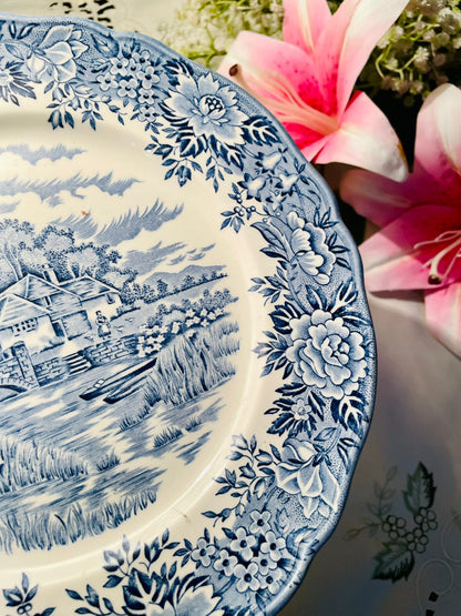 Salem English Village Blue & White Ironstone Decor Plate 24 cm