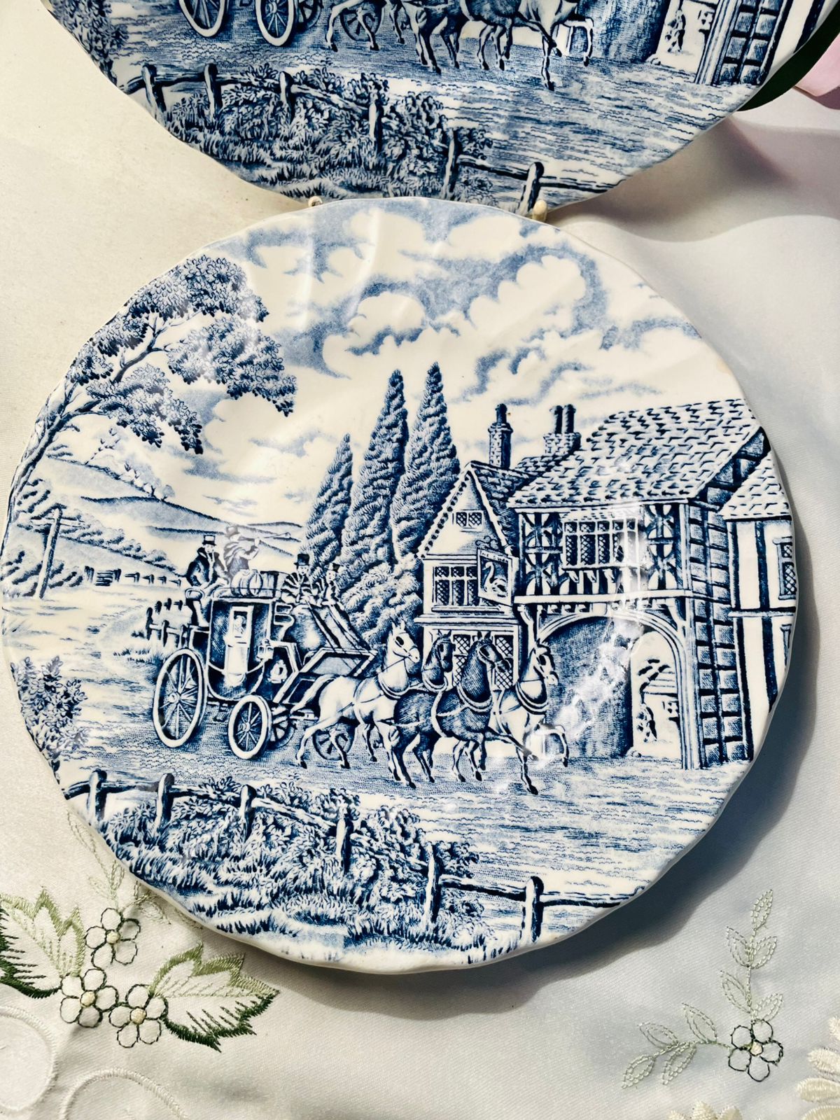 Myott Meakin Blue Scenic Plates – Set of 2, 20cm