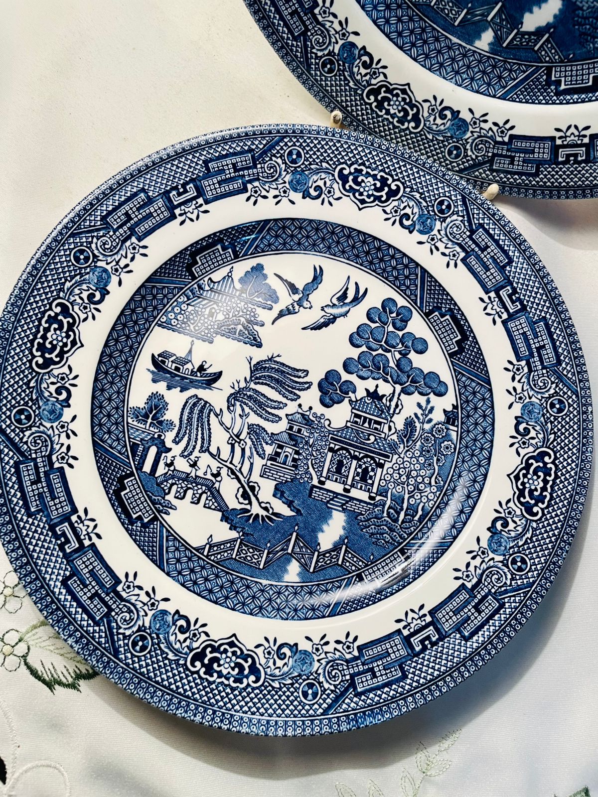 Churchill Blue Scenic Decorative Plates – Set of 2, 20cm